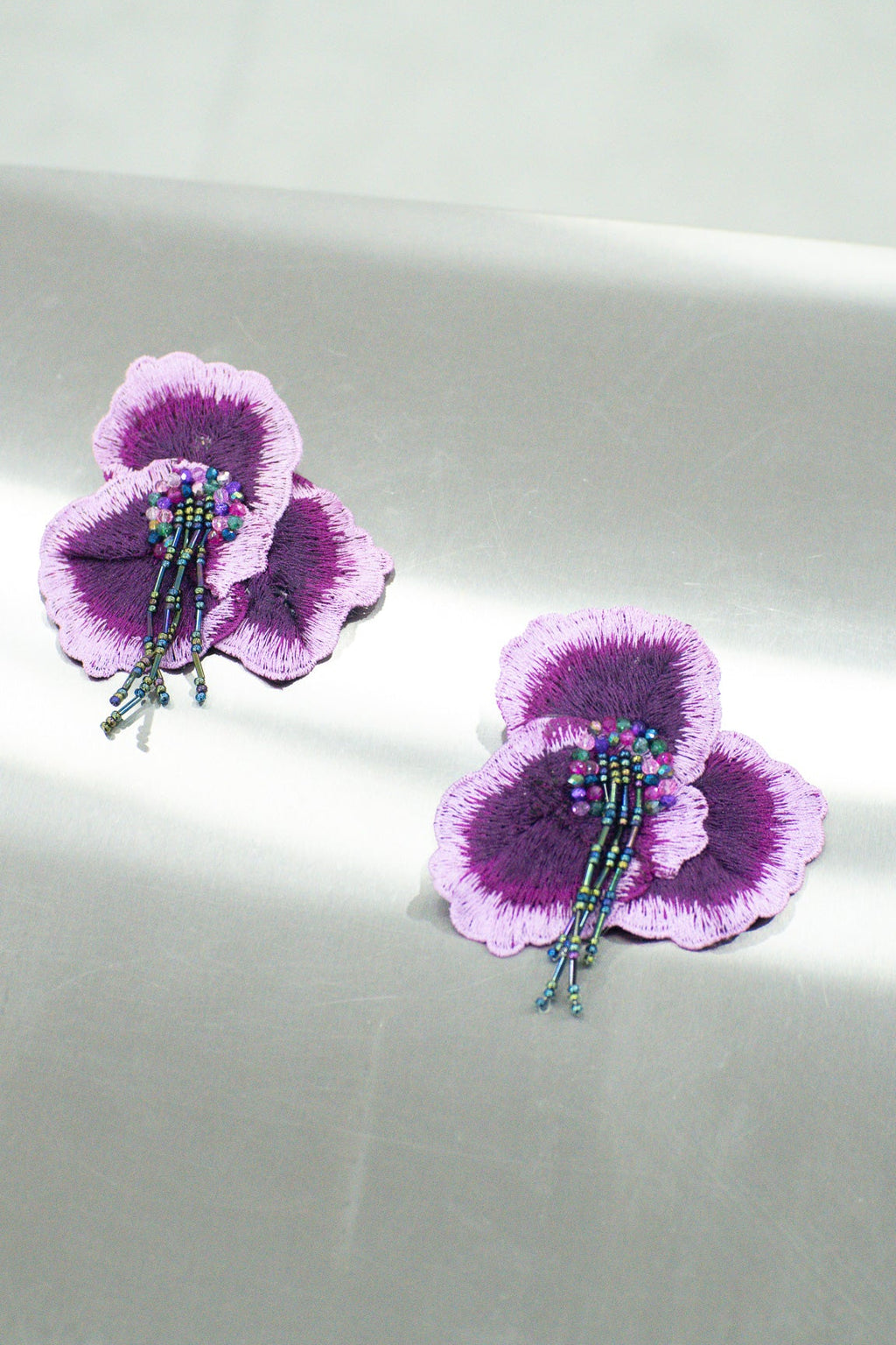 Aretes Cattleya Magenta by LORETA PANDERETA